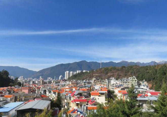 云南的小县城，四季都适合养老，物价便宜可以穷游，却常被忽视